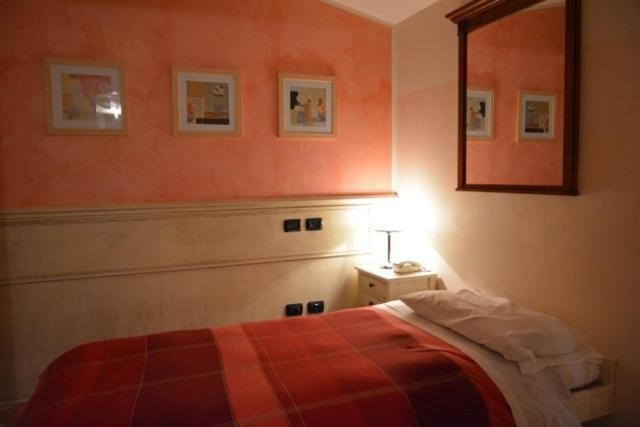 Hotel Due Colonne San Bonifacio Quarto foto