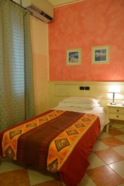 Hotel Due Colonne San Bonifacio Quarto foto